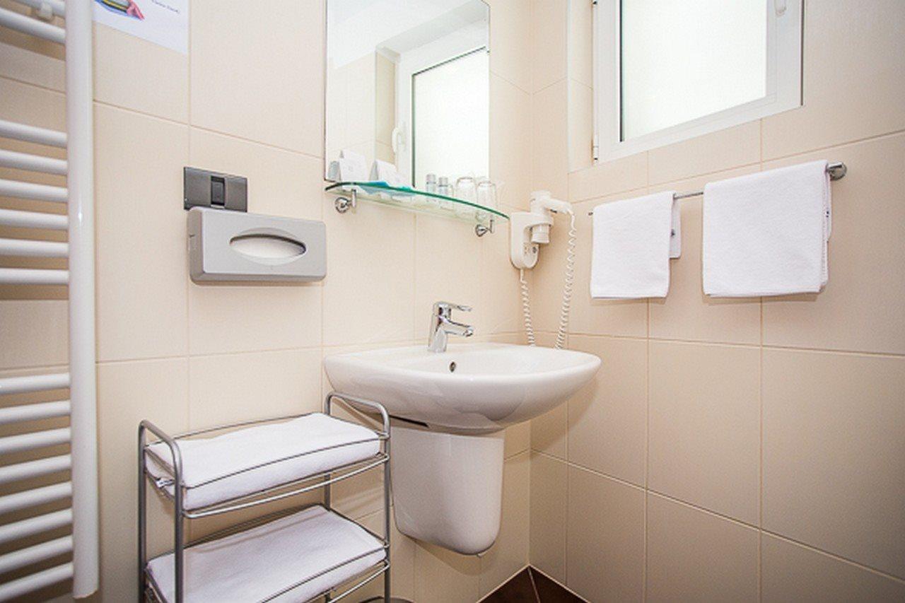 פוסטיר Hotel Vrilo - Adults Only מראה חיצוני תמונה